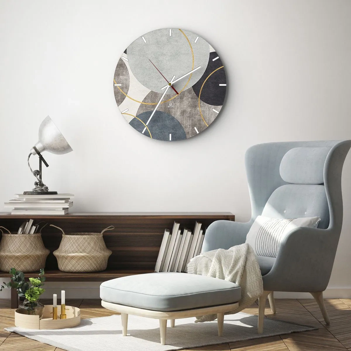 Väggklocka - Klocka på glas - En stilfull komposition av cirklar och bågar i dämpade färger. - 30x30cm - Cirkel efter cirkel - Modern väggdekoration för vardagsrum, kök och sovrum ARTTOR