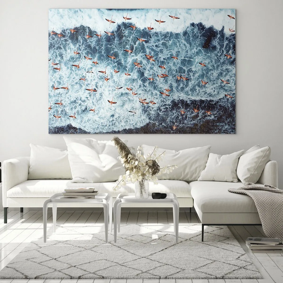 Glastavla - Bild på glas - Rosa flamingos ovanför de grova havsvågorna - 70x50cm - Kustparad - Modern väggdekoration för vardagsrum och sovrum ARTTOR