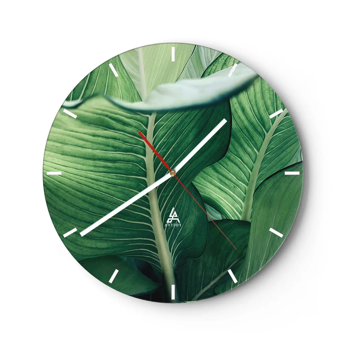 Väggklocka - Klocka på glas - Närbild av intensivt gröna tropiska blad - 30x30cm - Livet intensivt grönt - Modern väggdekoration för vardagsrum, kök och sovrum ARTTOR
