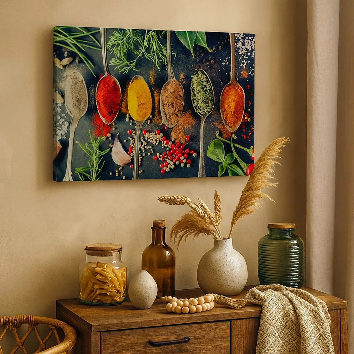 Canvastavla - Bild på duk - Färgglada kryddor på skedar med örter i bakgrunden - 70x50cm - Kulinarisk magi - Modern väggdekoration för vardagsrum och sovrum ARTTOR