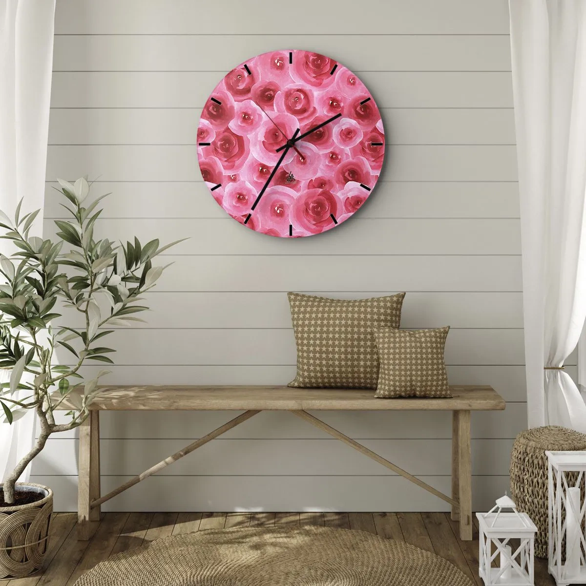 Väggklocka - Klocka på glas - Akvarell röda rosor på en ljus bakgrund - 30x30cm - Rosor upe och nere - Modern väggdekoration för vardagsrum, kök och sovrum ARTTOR