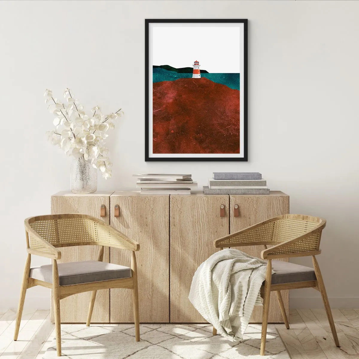 Affisch i svart ram - Ett minimalistiskt landskap med en fyr på en kulle - 50x70cm - Med blicken riktad mot havet - Modern väggdekoration för vardagsrum och sovrum ARTTOR