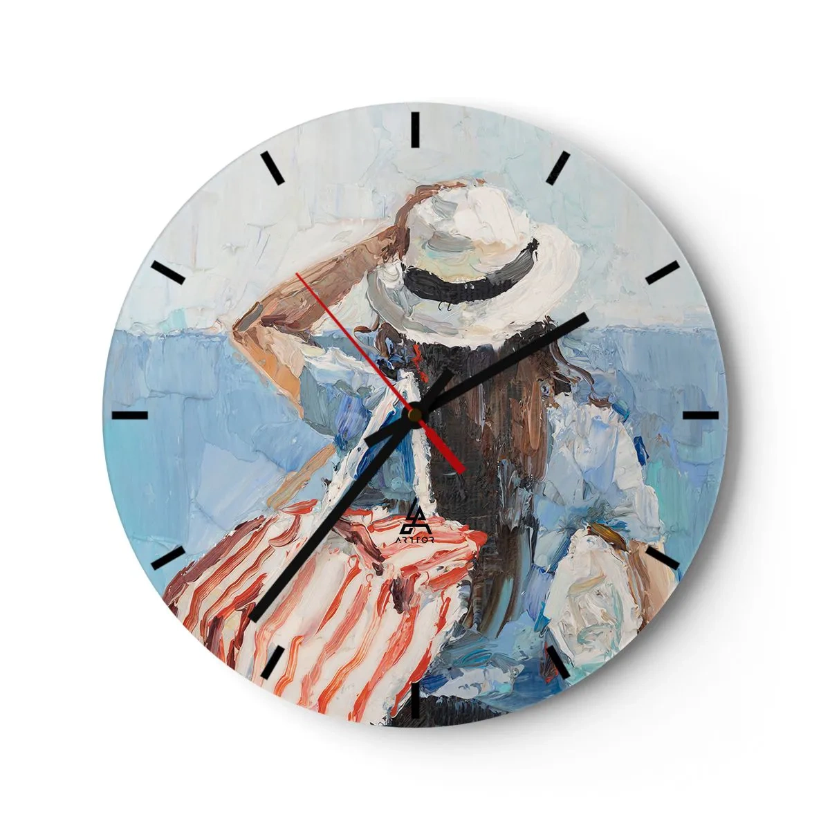 Väggklocka - Klocka på glas - En sommarmålning av en kvinna i hatt mot havet - 30x30cm - Välkommen på semester - Modern väggdekoration för vardagsrum, kök och sovrum ARTTOR