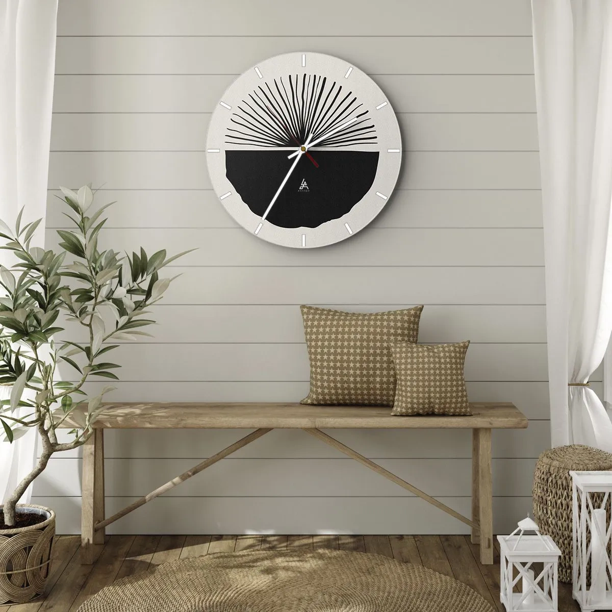 Väggklocka - Klocka på glas - Ett svart solfjädersmotiv på en ljus bakgrund i minimalistisk stil - 30x30cm - En rad olika möjligheter - Modern väggdekoration för vardagsrum, kök och sovrum ARTTOR