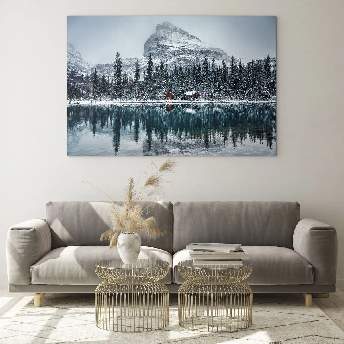 Glastavla - Bild på glas - Vinterlandskap med berg, skog och stugor vid sjön - 70x50cm - Kanadensisk tillflyktsort - Modern väggdekoration för vardagsrum och sovrum ARTTOR