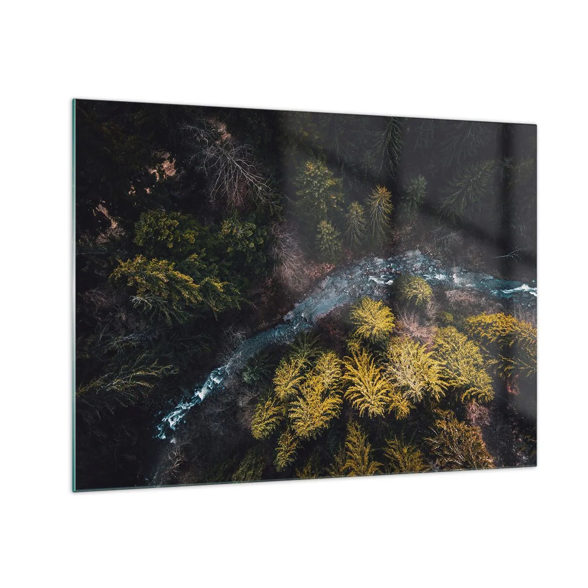 Glastavla - Bild på glas - En fågelperspektiv av ett skogslandskap med en slingrande bäck - 70x50cm - Snabbt, allt snabbare - Modern väggdekoration för vardagsrum och sovrum ARTTOR