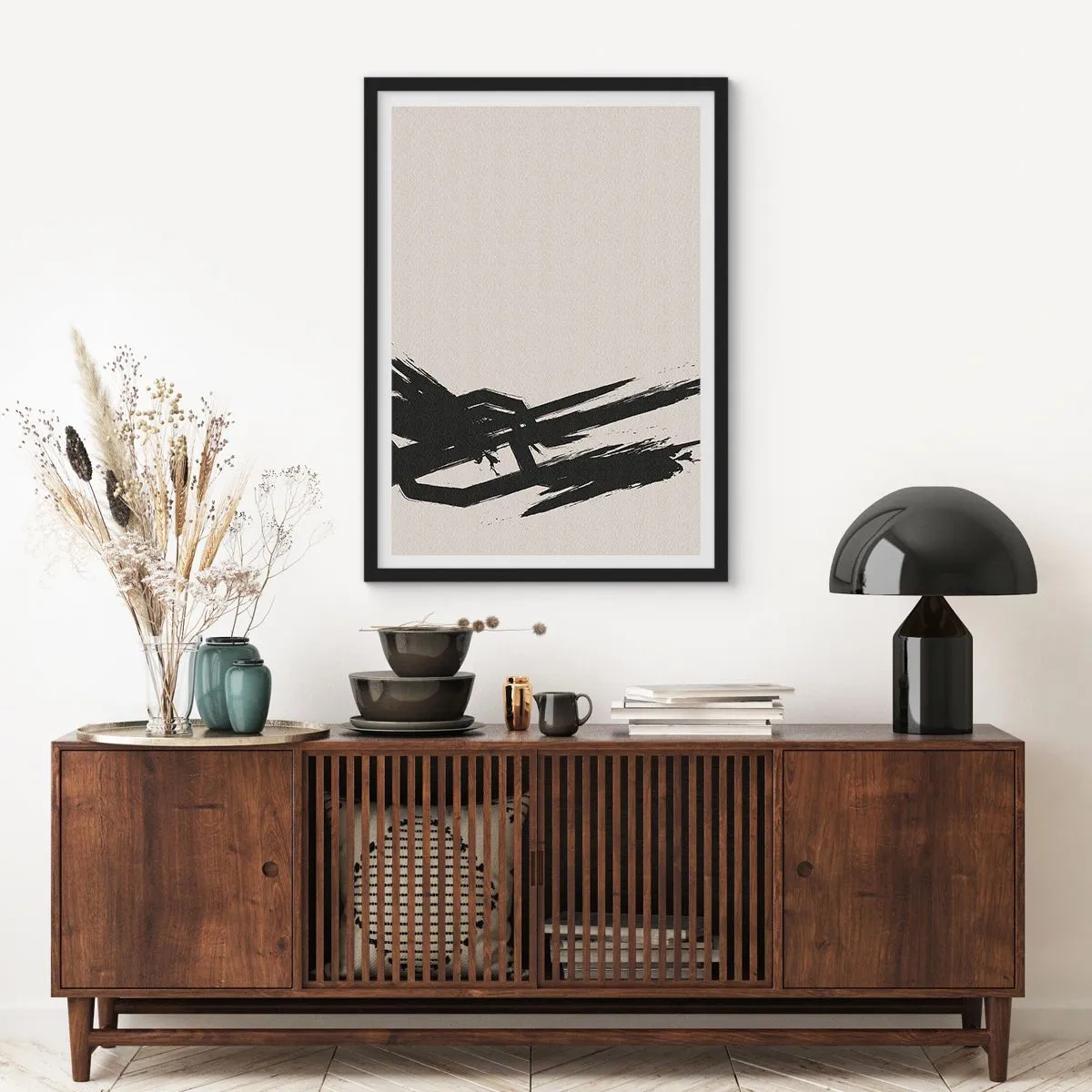 Affisch i svart ram - Dynamisk abstraktion med ett penseldrag i svart - 50x70cm - En ostoppbar rörelse - Modern väggdekoration för vardagsrum och sovrum ARTTOR